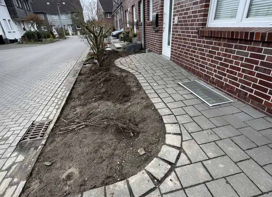 Vorher Nachher Projekt Gartenbau Münster Fernandes und Lopes