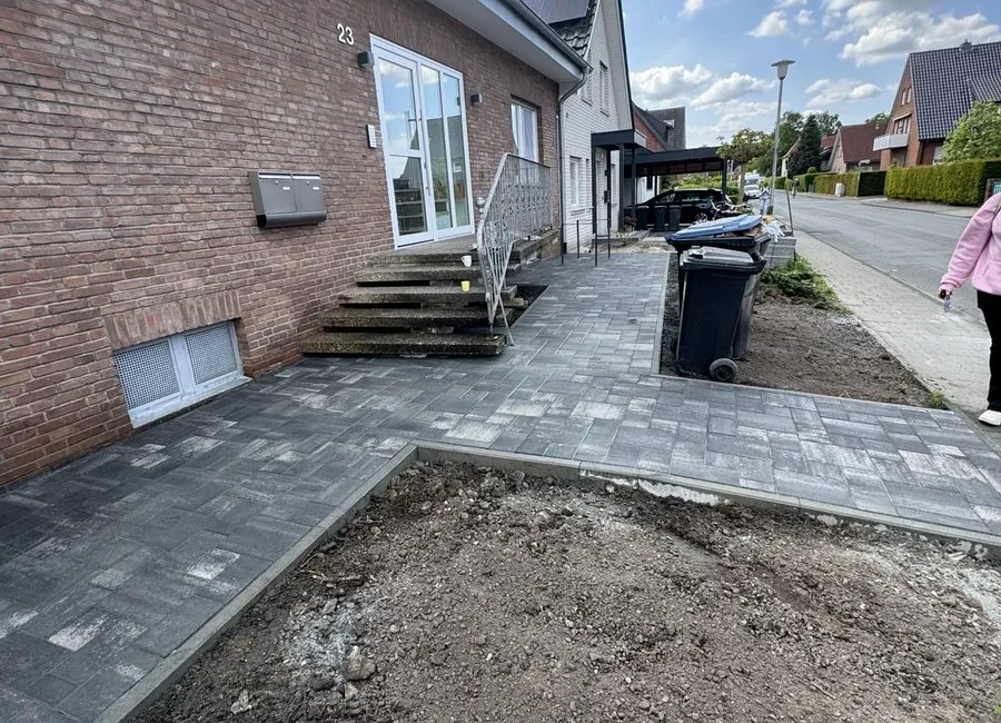 Vorher Nachher Projekt Gartenbau Münster Fernandes und Lopes