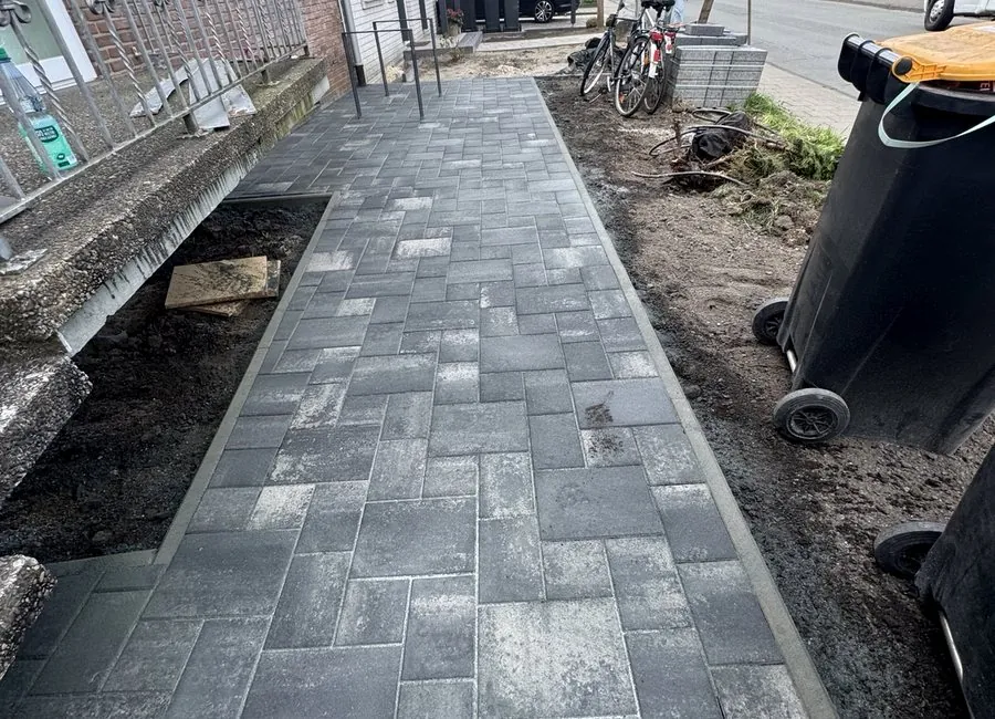 Vorher Nachher Projekt Gartenbau Münster Fernandes und Lopes